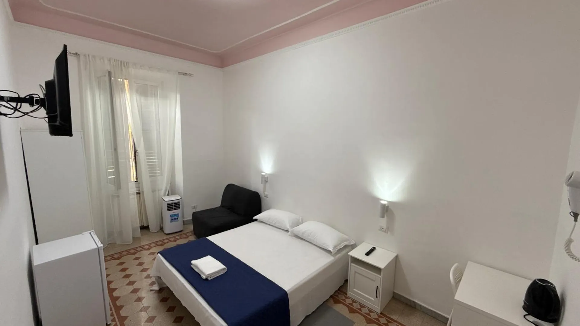 Bella Roma Hotel Guest house
