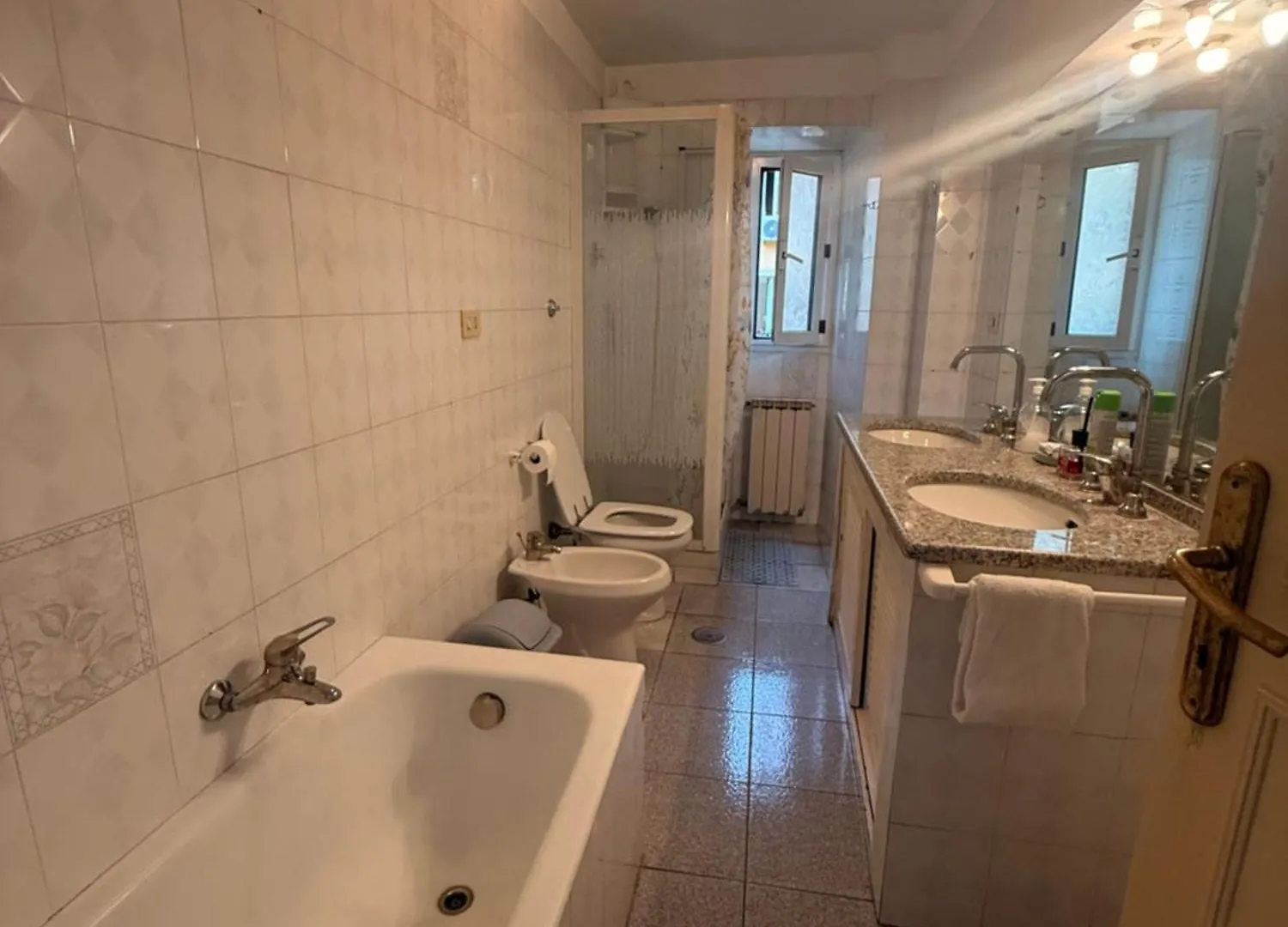 Bella Roma Hotel 0*, Rome Italy